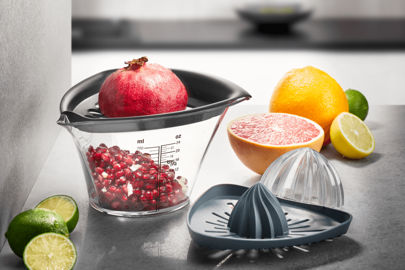 Gefu Fruti 2 i 1 granatæbleudstikker og saftpresser