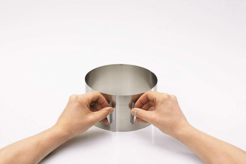 Anello per torte estensibile in acciaio inox Gefu Tondo, altezza 8,5 cm