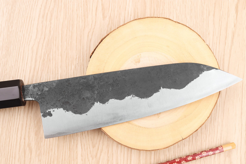 18cm japanisches handgefertigtes Kochmesser Yoshimune von Kawamura Black WS2