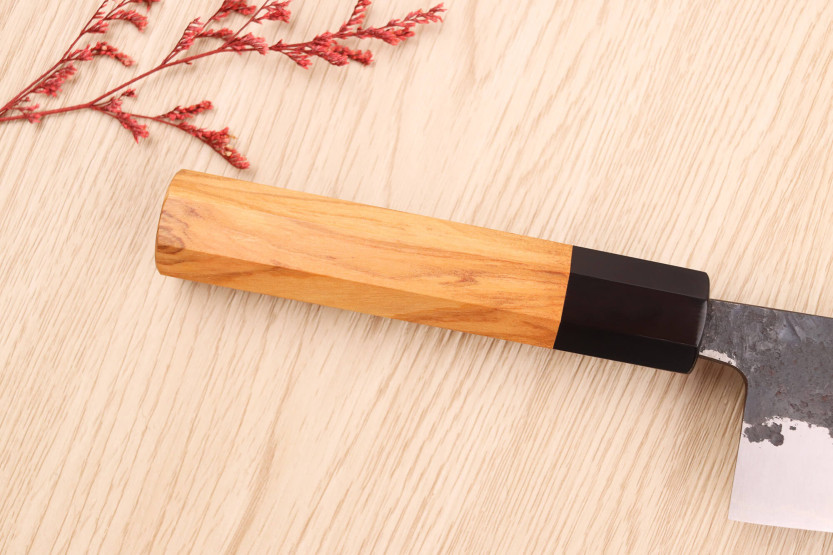 18cm japanisches handgefertigtes Kochmesser Yoshimune von Kawamura Black WS2