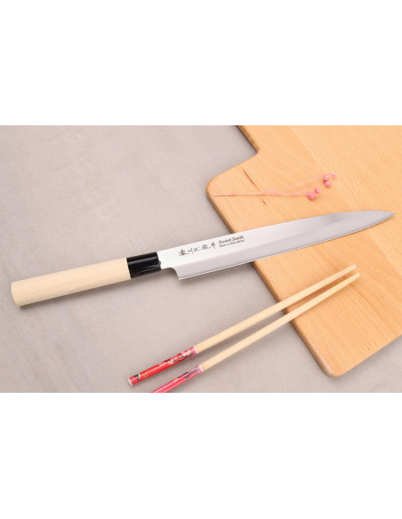 Satake 24 cm japansk sashimikniv med magnoliahåndtak