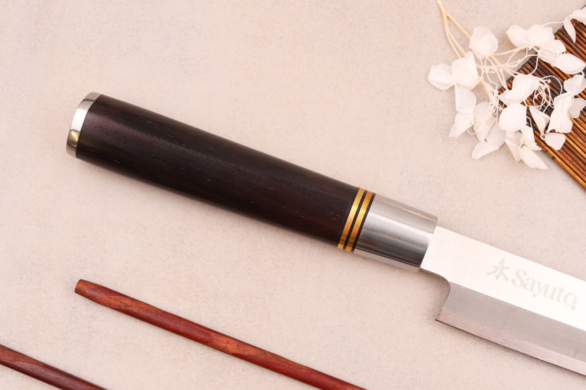 Sayuto 24cm coltello Yanagiba Manico in ebano 7Cr