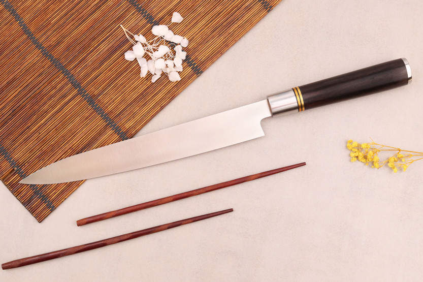 Sayuto 24cm yanagiba mes Ebbenhout 7Cr heft