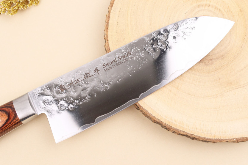 17cm Satake Ruskea Pakkawood AUS-8 San Maï Nashiji japanilainen santoku veitsi