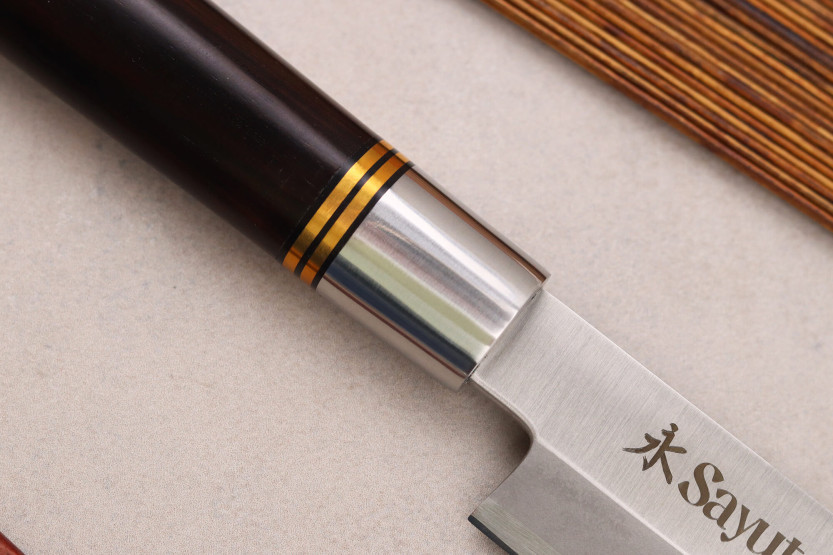 Cuchillo yanagiba Sayuto 27cm Mango Ébano 7Cr