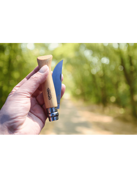 Faca dobrável Opinel Tradition aço inoxidável n°09 cabo em faia com 9 cm de lâmina