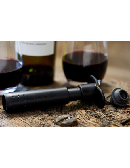 WA137 POMPE A VIN NOIR &3 BOUCH.