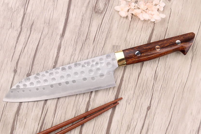 Masakage Zero 16,5 cm japansk håndlaget santoku-kniv