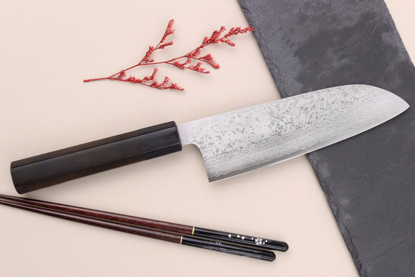 Makoto Kurosaki VG7 Damascus 16.5cm Japanese santoku knife