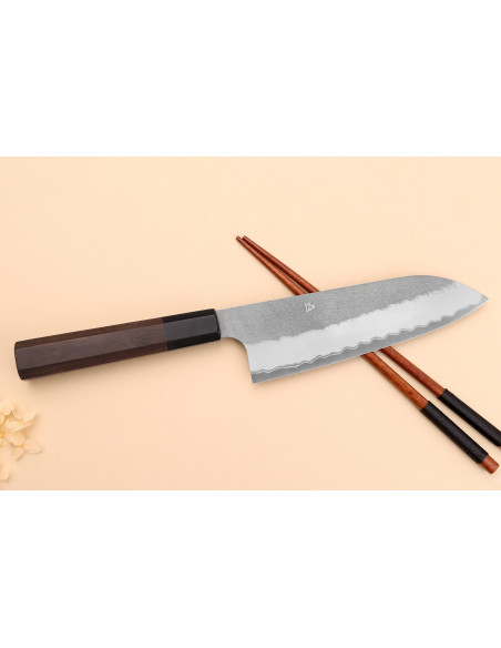 Santokumesser 18cm japanisch handgefertigt Nigara Hamono Tsuchime AS Griff aus Walnussholz