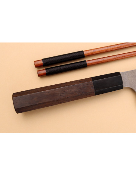 Santokumesser 18cm japanisch handgefertigt Nigara Hamono Tsuchime AS Griff aus Walnussholz