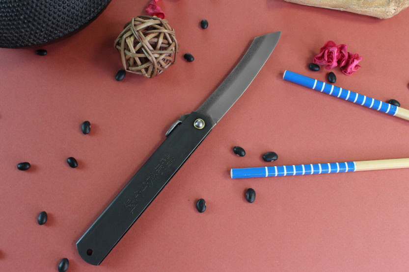 Higonokami Kanetsune zakmes 9,5cm lemmet zwart stalen handvat