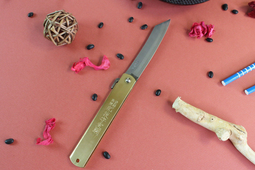 Higonokami Kanetsune pocket knife 9cm blade brass handle