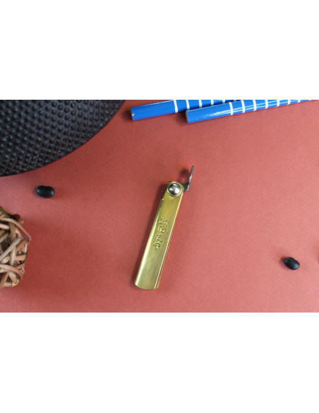 Taschenmesser Higonokami Kanetsune 4cm Stahl SK-5 Messinggriff