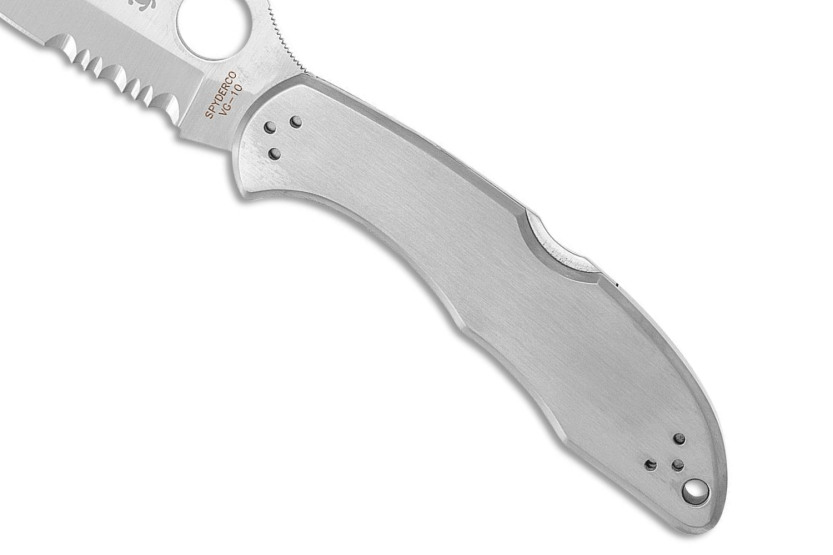 Spyderco Delica 4 C11PS fällkniv 10,7 cm, handtag i rostfritt stål, halvslipat blad