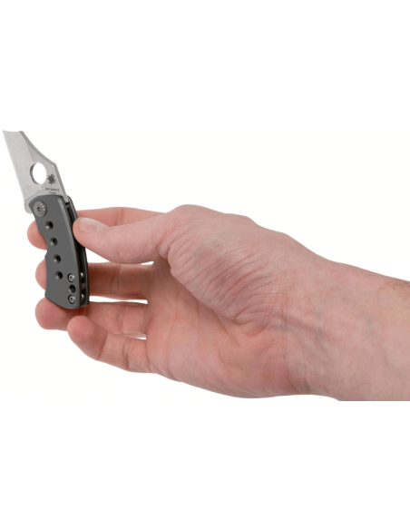 Spyderco McBee C236TIP foldekniv sølvgråt titaniumhåndtag 5,7 cm