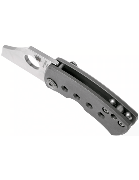 Spyderco McBee C236TIP fällkniv silvergrått titanhandtag 5,7cm