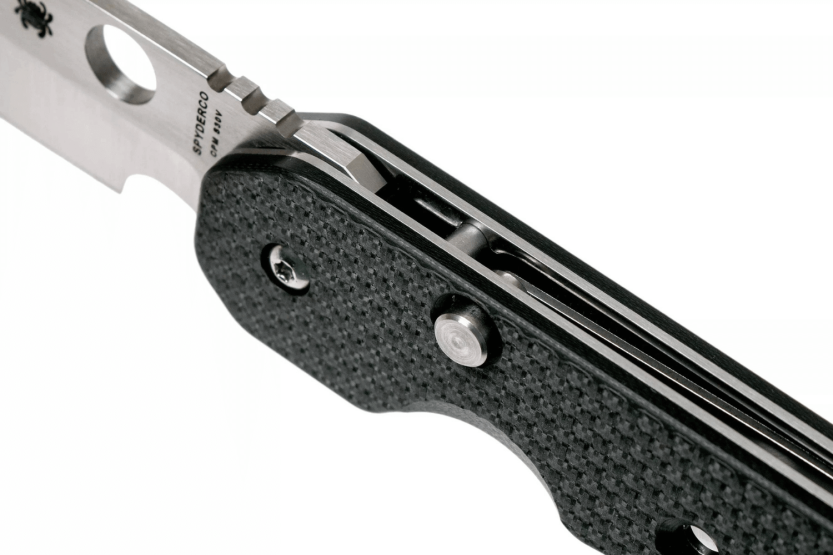 Faca dobrável Spyderco Smock C240CFP com cabo preto de fibra de carbono/G10 de 11,5 cm
