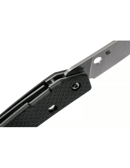 Navaja Spyderco Ikuchi C242CFP con mango de fibra de carbono/G10 negro 11cm