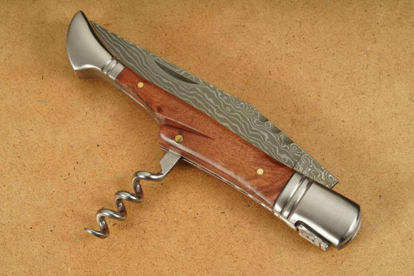 Herbertz 231712 Laguiole vouwmes met gedamaskeerd lemmet en 12cm kweepeerhouten handvat + kurkentrekker