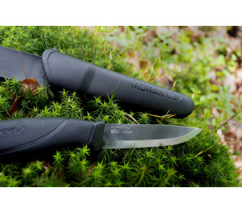 Mora Companion 12141 kniv 10,4 cm blad i rustfritt stål, svart gummihåndtak + etui 2