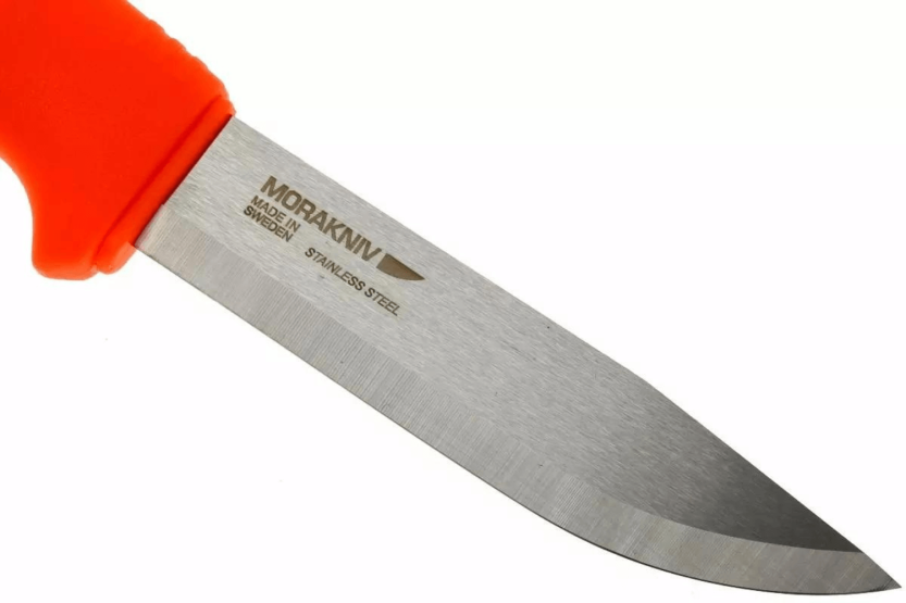 Mora Bushcraft Överlevnadskniv 12051 10,9cm rostfritt stålblad orange gummihandtag med eldstartare + slida