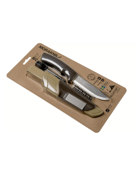 Mora Bushcraft Survival Knife 13033 10,9cm ruostumattomasta teräksestä valmistettu terä, ruskea kumikahva, tulisytytin + tuppi