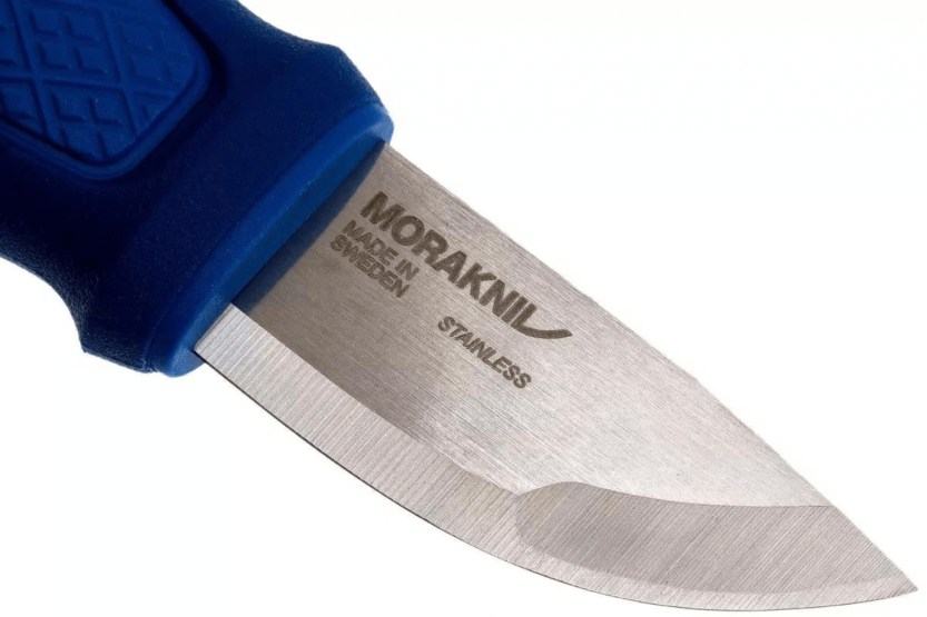 Mora Eldris 12631 small pocket knife 5.9cm stainless steel blade blue rubber handle with fire starter + sheath