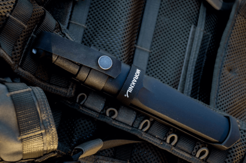 Mora Garberg Multi-Mount 13147 coltello 10,9 cm lama in carbonio manico in poliammide nero + custodia