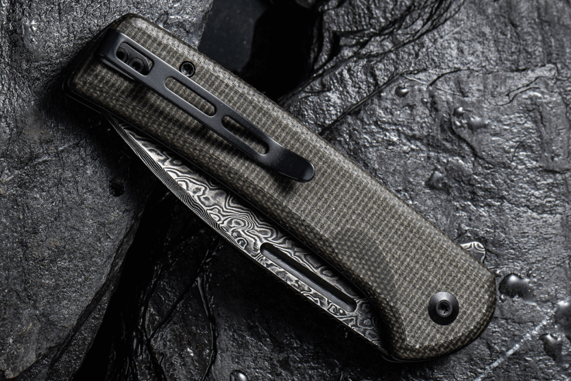 CIVIVI Conspirator C21006DS1 fällkniv Damaskusblad svart och grönt Micarta handtag 11,7cm