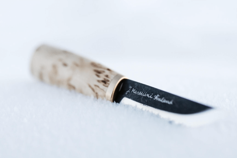 Marttiini Arctic carving knife 535010 9cm carbon blade curly birch handle + case