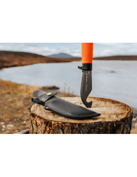 Marttiini veitsi oranssi Martef 378024 11cm terä kumikahva + tuppi