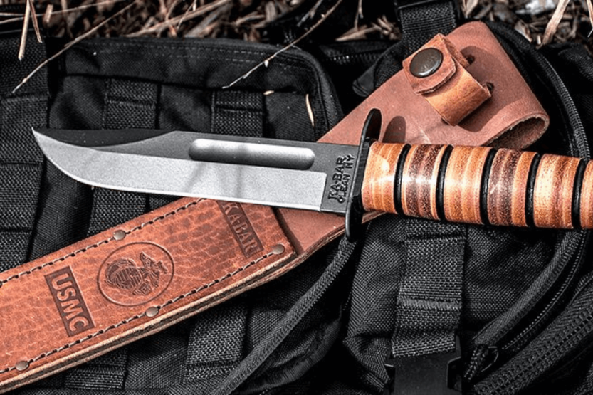 KA-BAR USMC Fighter 1217 mes 17.8cm carbon mes leren handvat + leren schede