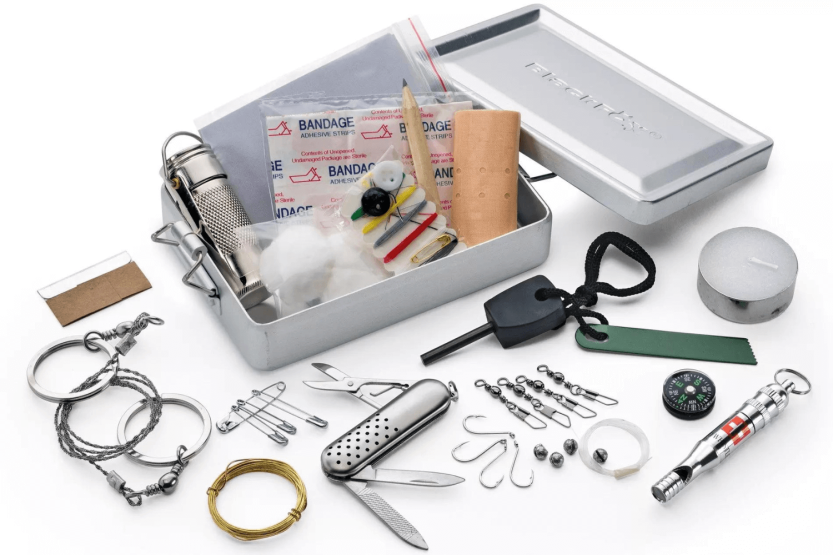 Faca Fox Military Parus FX.9CM06 Lâmina de 17,5 cm cabo em Forprene preto + bainha de nylon + kit de sobrevivência