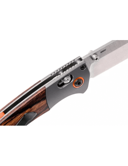 Faca dobrável Benchmade Mini Crooked River 15085-2 Cabo de madeira estabilizado de 11 cm