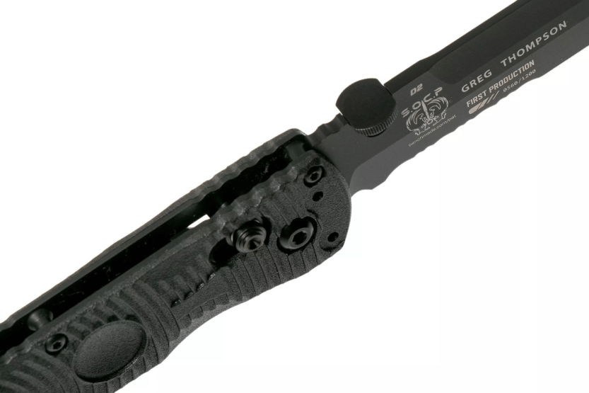 Klappmesser Benchmade Socp Tactical Folder 391SBK gezackte Klinge CF-Elite® Carbonfaser Griff 14cm Glasbrechpick