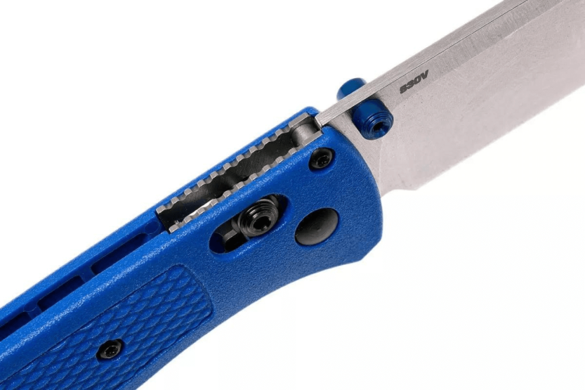 Navaja Benchmade Bugout 535 10.7cm mango Grivory azul