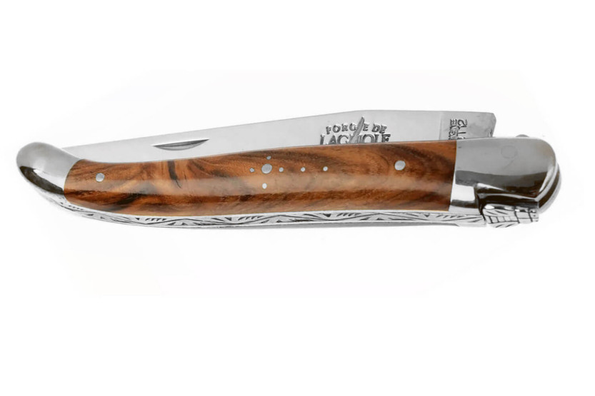 Forge de Laguiole foldekniv 11 cm med skaft i pistasjetre