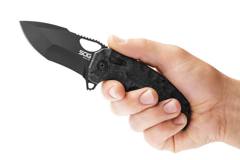 SOG Kiku XR Black SGKIKUXRBK foldekniv G10-håndtag/sort kulstof 10,9 cm