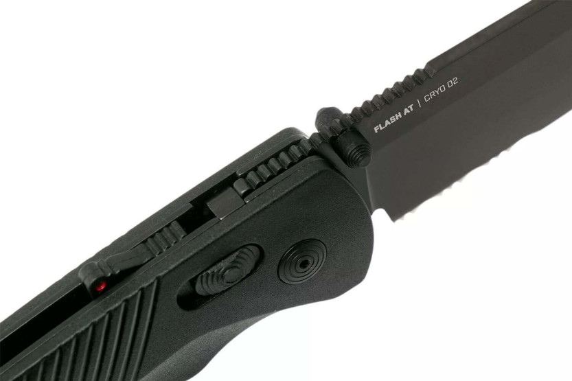 SOG Flash At Blackout SGFLASHSBK fällkniv 11,6 cm svart FRN-handtag