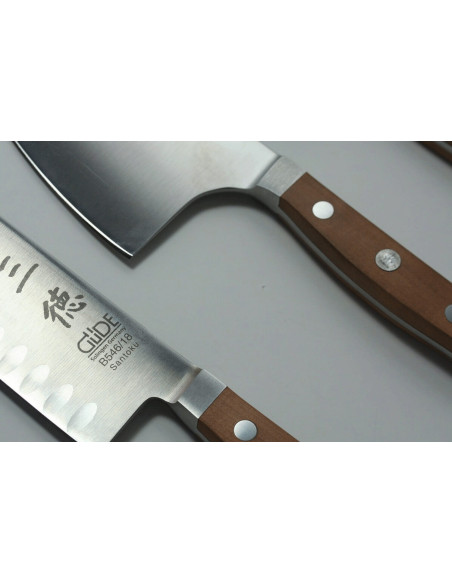 Gude Alpha Poire 18cm gesmeed stalen santoku mes