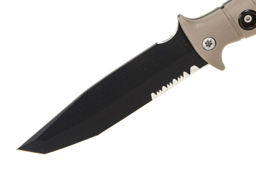 Wildsteer Tork , coltello da sopravvivenza semi-dentato con fodero