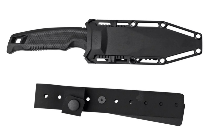 SOG Recondo FX SGRECONDOFXSBK veitsi 11.7cm hammastettu terä musta kumikahva + tuppi