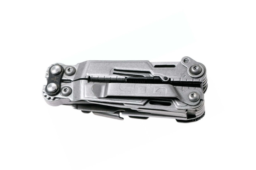 SOG Powerlitre SGPL1001 17-piece multi-purpose pliers steel handle 12.7cm