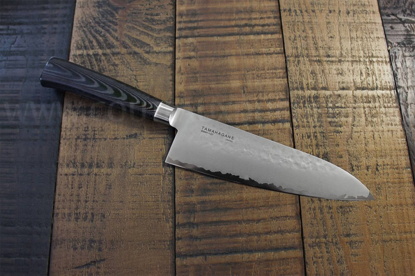 Cuchillo de cocinero japonés Tamahagane Tsubame 15cm acero VG5 hoja martillada