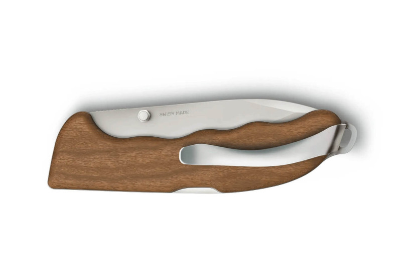 Canivete Victorinox Evoke Wood 0.9415.D630 cabo em madeira de nogueira 13,6cm