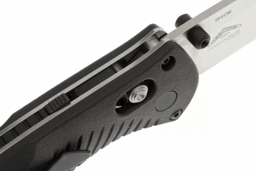 Benchmade foldekniv Mini Barrage 585 sort valox håndtag 10cm