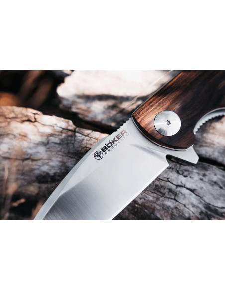 Cuchillo plegable Böker Arbolito Nahuel 01BA004 11.8cm mango de madera de guayacán