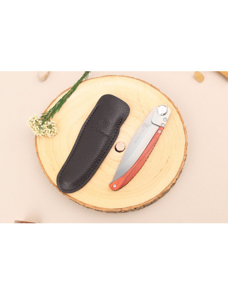 Le Coq Français Tropical Red Heart taittoveitsi punaisella puukahvalla 11.5cm + kotelo