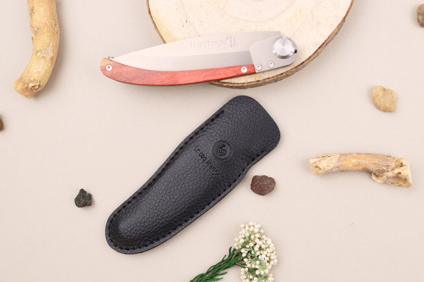 Klappmesser Le Coq Français Safari Red Heart handgefertigt aus rotem Holzgriff 11,5cm + Etui
